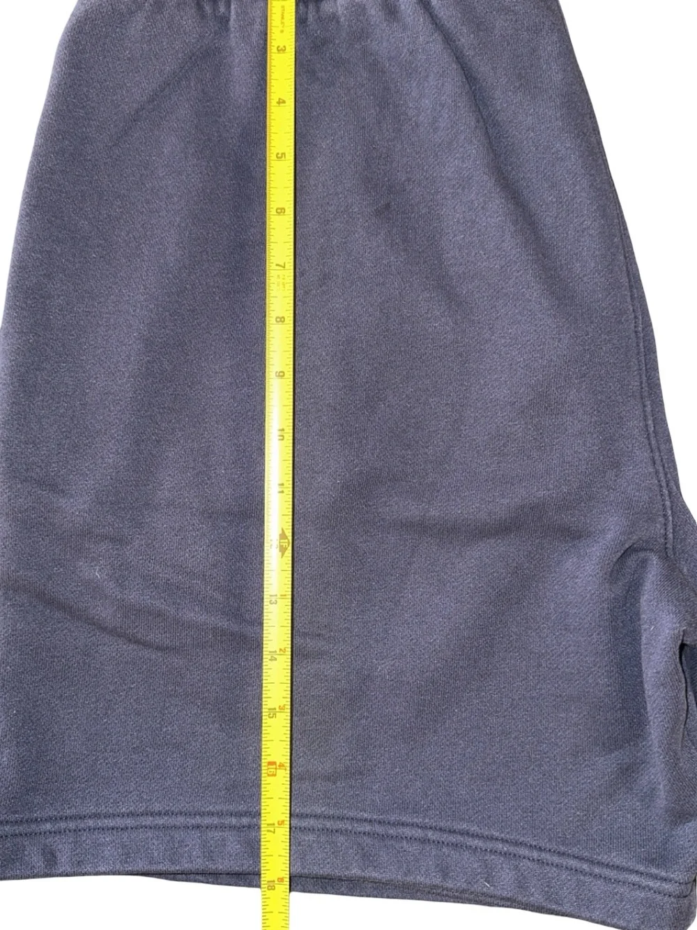 Men's Navy Under Armour XL Shorts